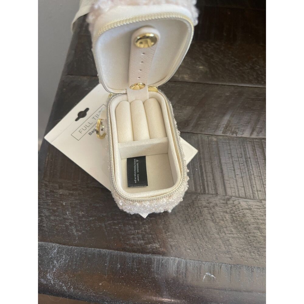 FULL TILT Sherpa Jewelry Case Bag Charm Keychain